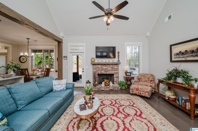 100 GLENSTONE DRIVE, Columbiana, AL 35051