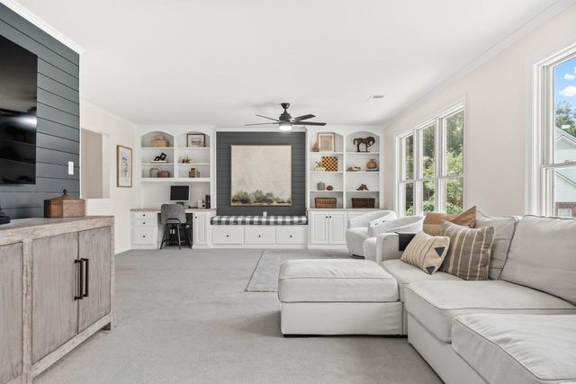 9907 S HOUSTON OAK DR, Collierville, TN 38139