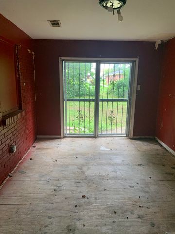 1112 S Pulaski Street, Little Rock, AR 72202