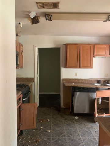 1112 S Pulaski Street, Little Rock, AR 72202