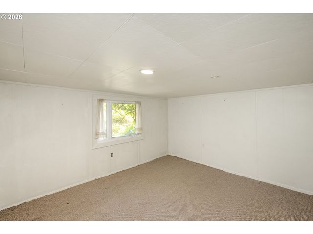 215 Sw Hamilton St, Portland, OR 97239