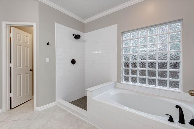 96 E Stony End Place, The Woodlands, TX 77381