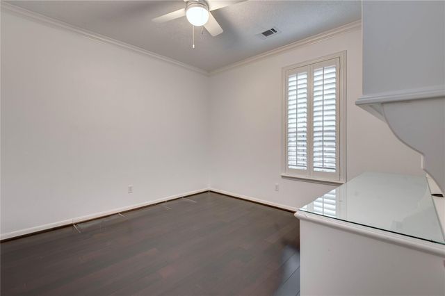 96 E Stony End Place, The Woodlands, TX 77381