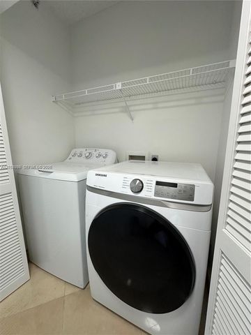 8855 Collins Avenue 8A, Surfside, FL 33154