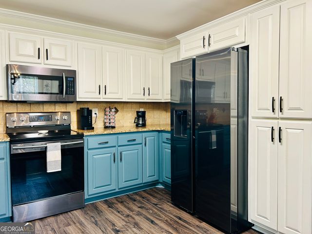 129 Rockwind Way, Demorest, GA 30535