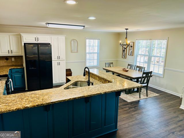 129 Rockwind Way, Demorest, GA 30535