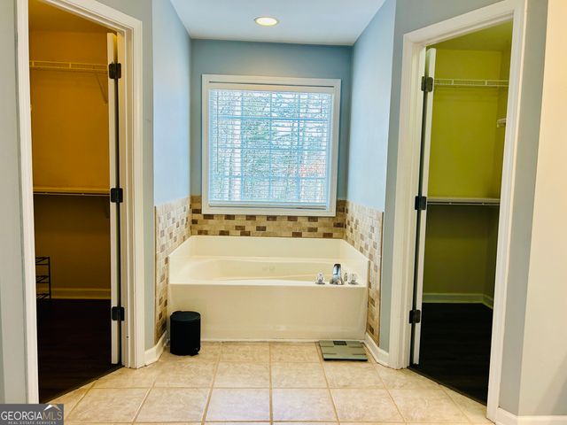 129 Rockwind Way, Demorest, GA 30535