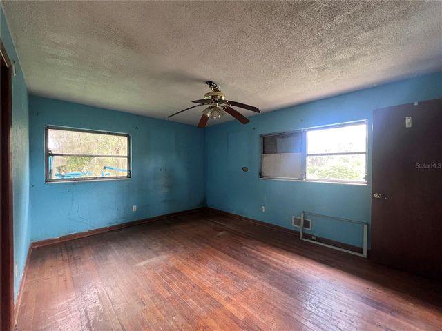 627 SE 24TH STREET, Ocala, FL 34471