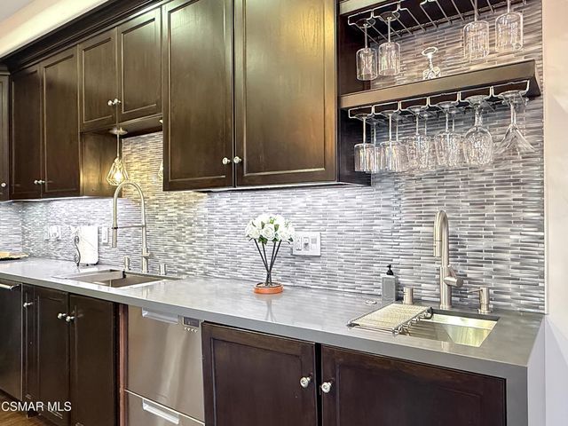 6930 Woodrow Wilson Drive, Los Angeles, CA 90068