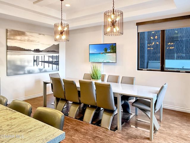 6930 Woodrow Wilson Drive, Los Angeles, CA 90068