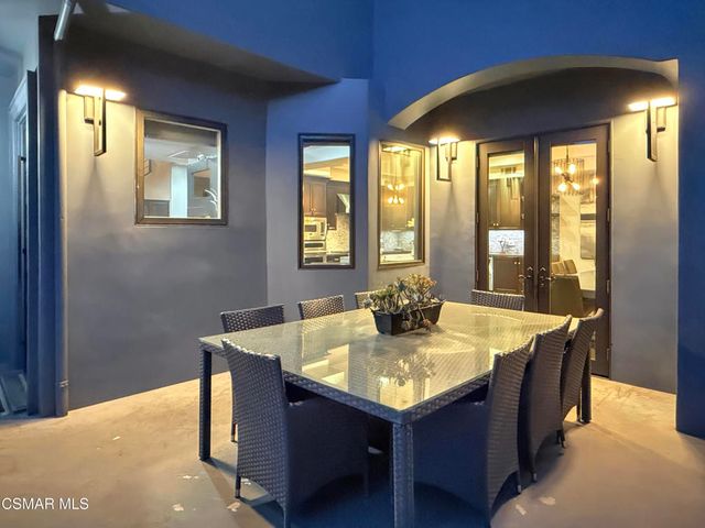 6930 Woodrow Wilson Drive, Los Angeles, CA 90068