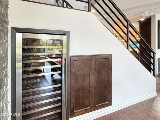 6930 Woodrow Wilson Drive, Los Angeles, CA 90068