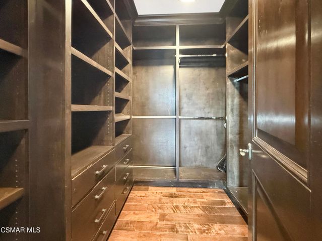 6930 Woodrow Wilson Drive, Los Angeles, CA 90068