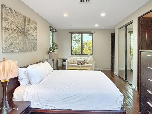 6930 Woodrow Wilson Drive, Los Angeles, CA 90068