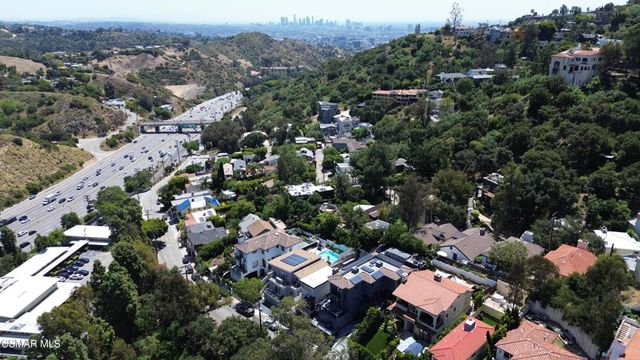 6930 Woodrow Wilson Drive, Los Angeles, CA 90068