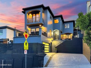 6930 Woodrow Wilson Drive, Los Angeles, CA 90068