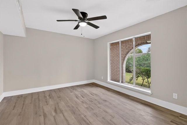 4621 Greensboro Dr, Corpus Christi, TX 78413