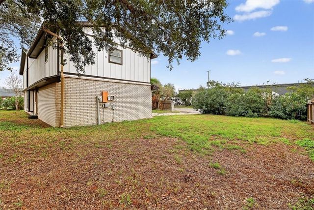 4621 Greensboro Dr, Corpus Christi, TX 78413