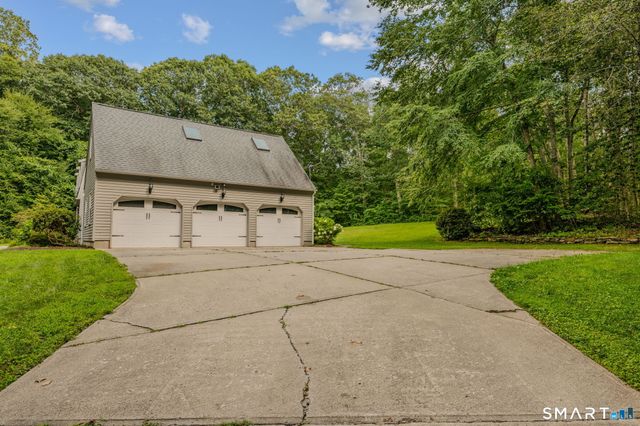 32-B Clark Road, Lyme, CT 06371