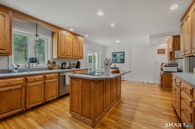 32-B Clark Road, Lyme, CT 06371