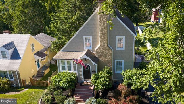 608 RANDOLPH AVE, Fort Washington, PA 19034