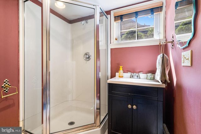 608 RANDOLPH AVE, Fort Washington, PA 19034