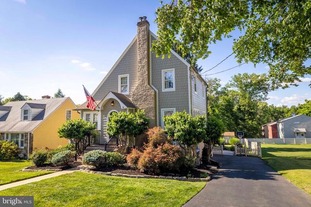 608 RANDOLPH AVE, Fort Washington, PA 19034