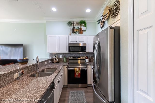 108 New Castle Terrace, Lake Placid, FL 33852