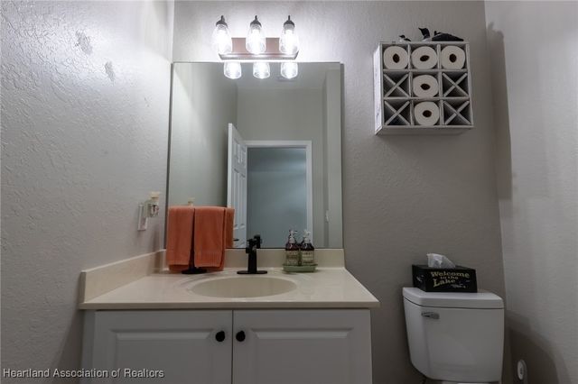 108 New Castle Terrace, Lake Placid, FL 33852