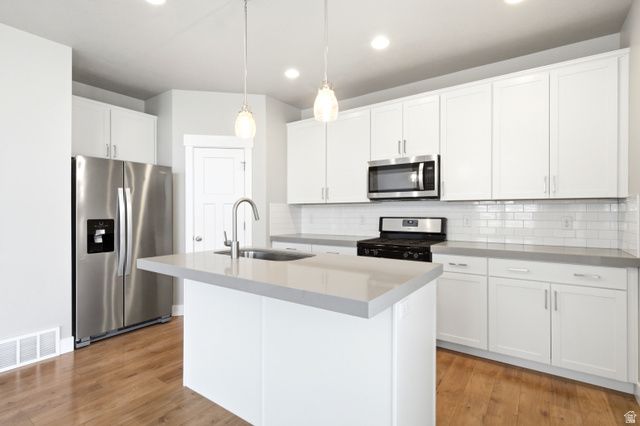 5378 W AUTUMN NIGHT LN, Herriman, UT 84096