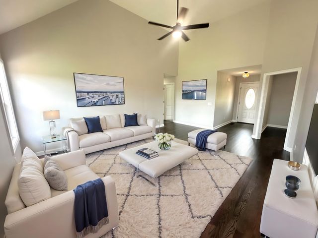 204 Middle Dayle Dr, Portland, TN 37148