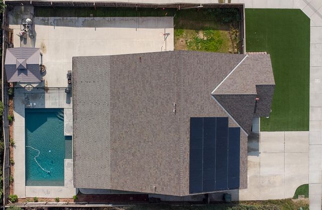 900 Heather, Dinuba, CA 93618