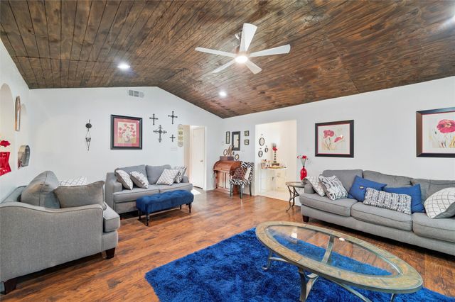 5221 Collingwood Drive, Garland, TX 75043