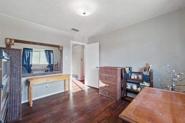 5221 Collingwood Drive, Garland, TX 75043