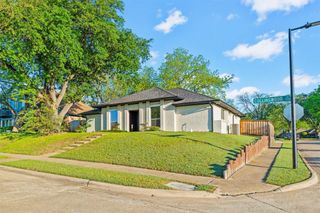 5221 Collingwood Drive, Garland, TX 75043