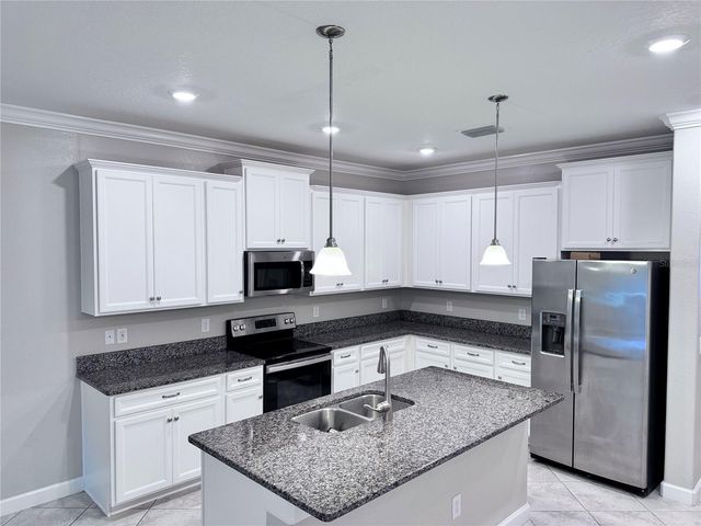 18741 NOBLE CASPIAN DRIVE, Lutz, FL 33558