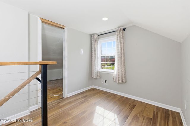 2808 Arlington Rd, Louisville, KY 40220