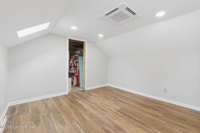 2808 Arlington Rd, Louisville, KY 40220