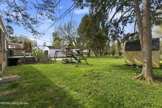 2808 Arlington Rd, Louisville, KY 40220