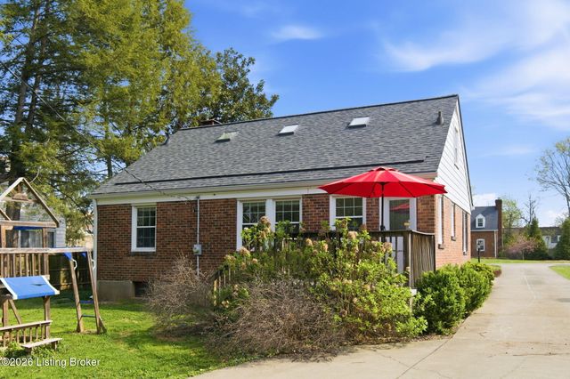 2808 Arlington Rd, Louisville, KY 40220