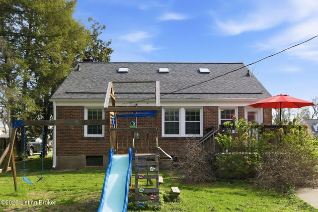 2808 Arlington Rd, Louisville, KY 40220