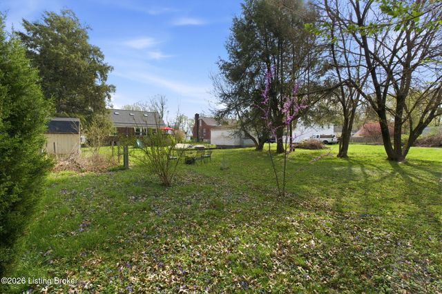 2808 Arlington Rd, Louisville, KY 40220