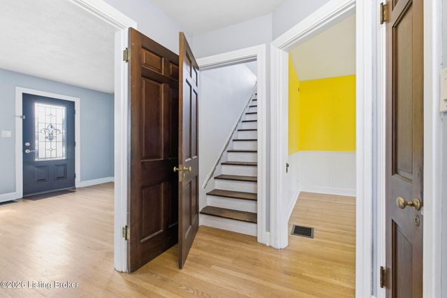 2808 Arlington Rd, Louisville, KY 40220