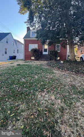 22 N GARFIELD ST, Arlington, VA 22201