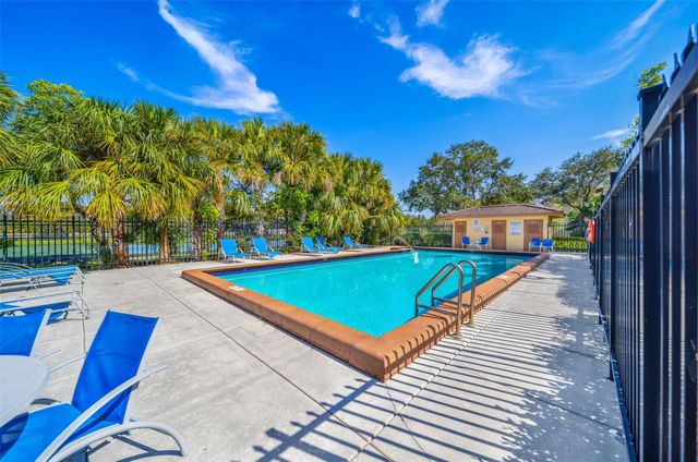 2031 Coral Ridge Dr 208S, Coral Springs, FL 33071