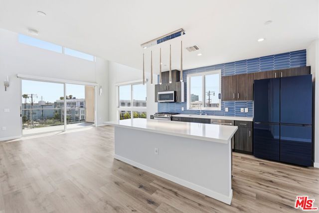 4140 Glencoe Avenue 516, Marina Del Rey, CA 90292