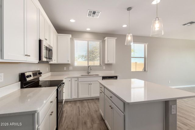 1275 E JAHNS Drive, Casa Grande, AZ 85122