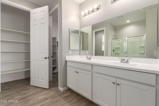 1275 E JAHNS Drive, Casa Grande, AZ 85122