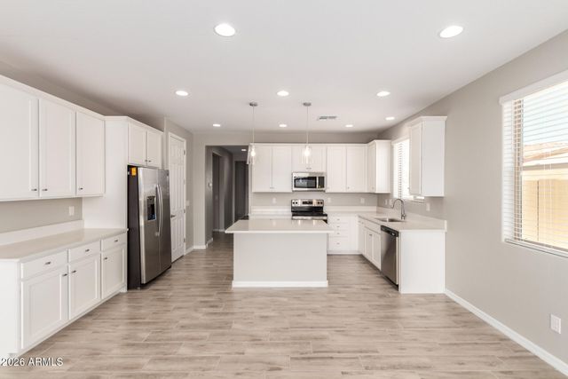 1275 E JAHNS Drive, Casa Grande, AZ 85122