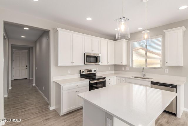 1275 E JAHNS Drive, Casa Grande, AZ 85122